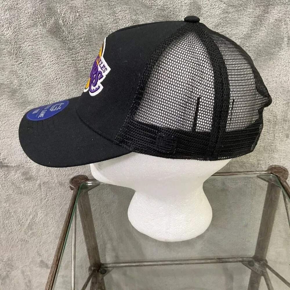 Ultra Game Los Angeles Lakers Trucker Hat Snapback Mesh Cap Black EUC